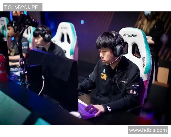 DOTA2力量排名更新FPX战队再创辉煌成就引发热议